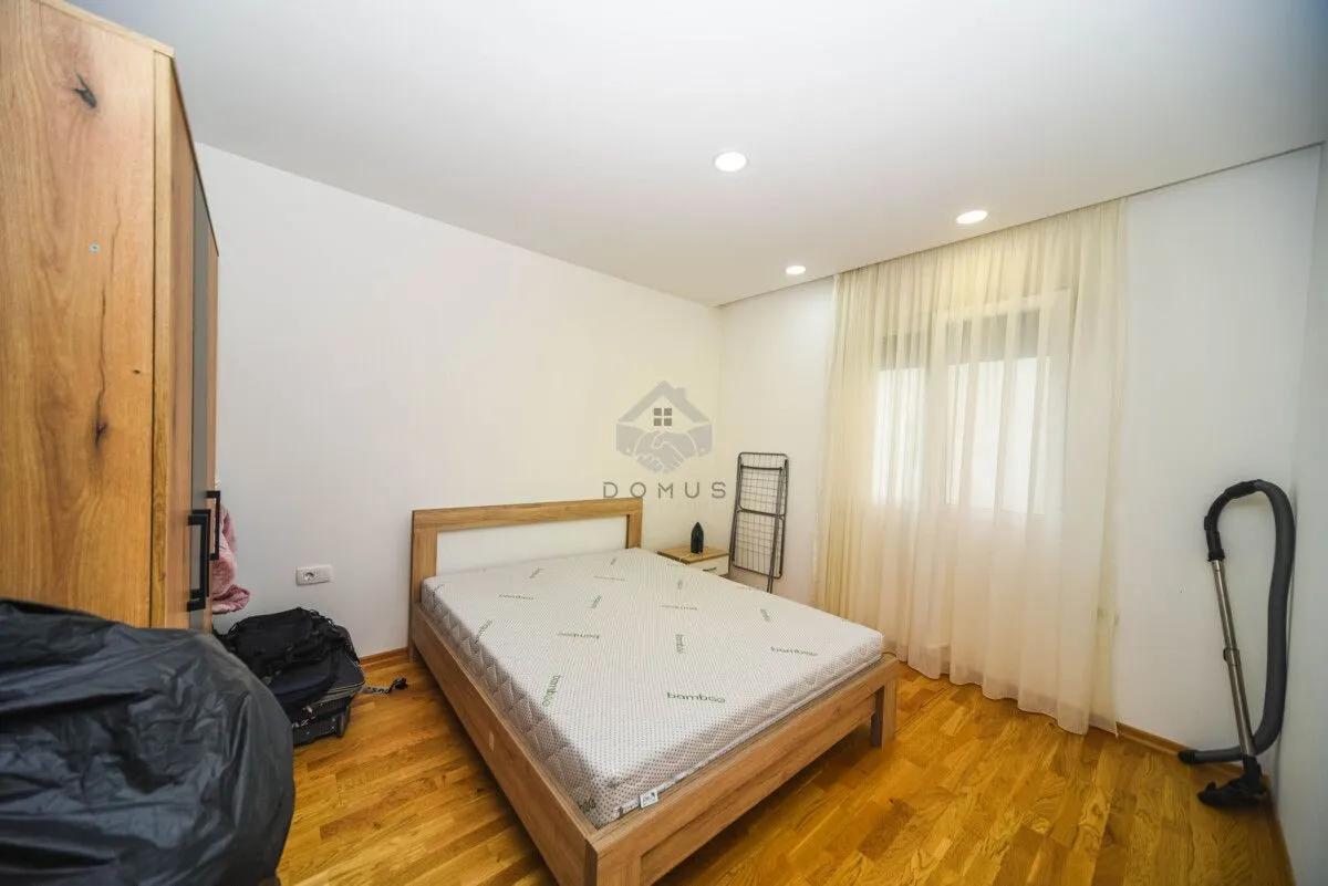 Rent, house, 135m², Murtovina, Podgorica