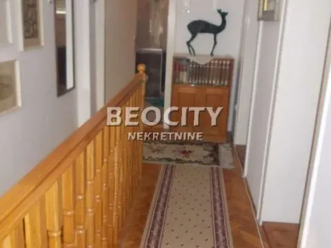 Prodaja, kuća, 200m², Telep, Novi Sad Sve Podlokacije - image 7