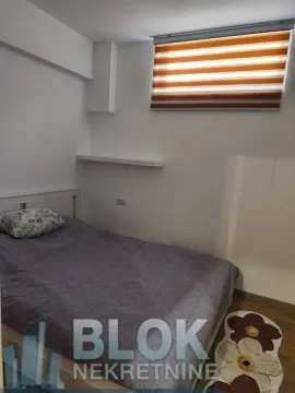 Rent, one bedroom apartment, 28m², Blok 9, Podgorica - image 5