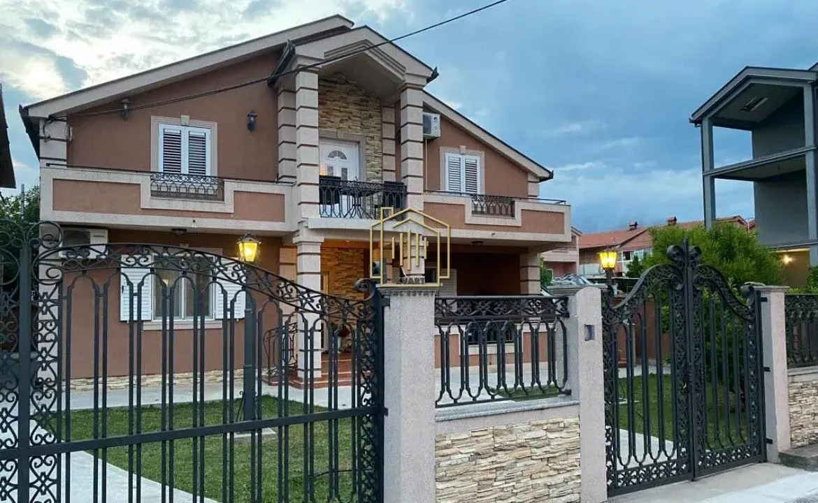 Rent, four bedroom apartment, 220m², Tuzi, Podgorica