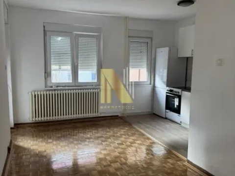 Rent, three bedroom apartment, 85m², Bulevar Oslobodjenja, Novi Sad Sve Podlokacije - image 11
