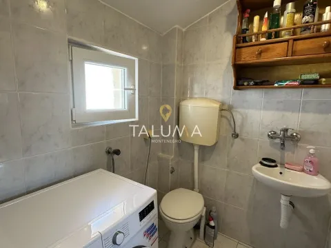 Sale, two bedroom apartment, 53m², Masline, Podgorica - image 11