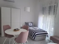 Izdavanje, garsonjera, 30m², Donja Lastva, Tivat - image 3