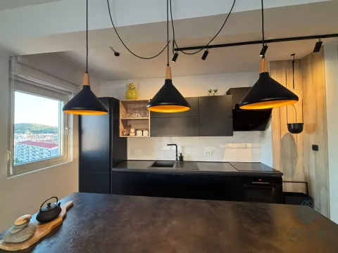 Prodaja, dvosoban stan, 70m², Central Point, Podgorica - image 6