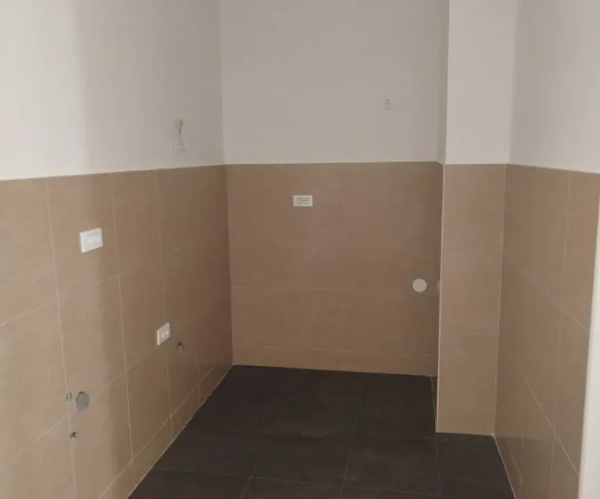 Izdavanje, dvosoban stan, 58m², Zabjelo, Podgorica