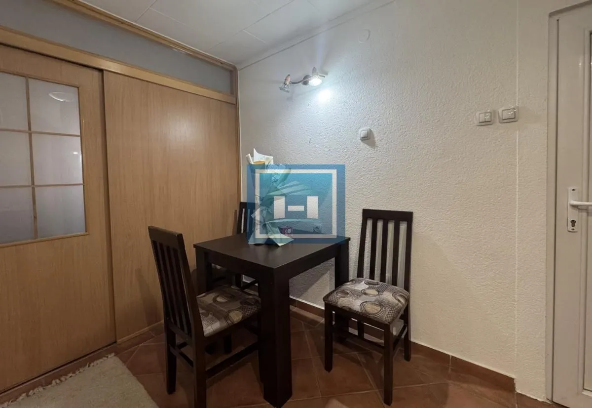 Prodaja, jednosoban stan, 35m², Dom Zdravlja, Ćuprija