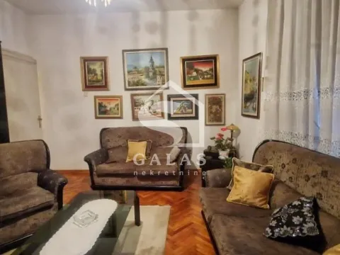 Prodaja, četvorosoban stan, 111m², Vračar Hram, Vračar Sve Podlokacije - image 6