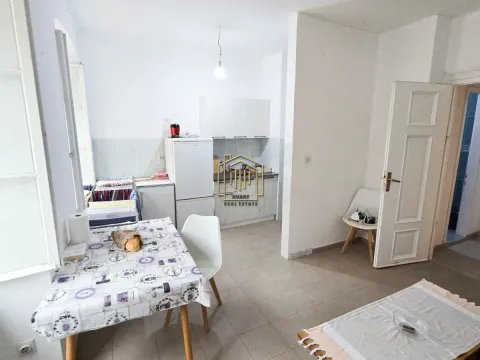 Prodaja, trosoban stan, 72m², Kotor, Crna Gora - image 10