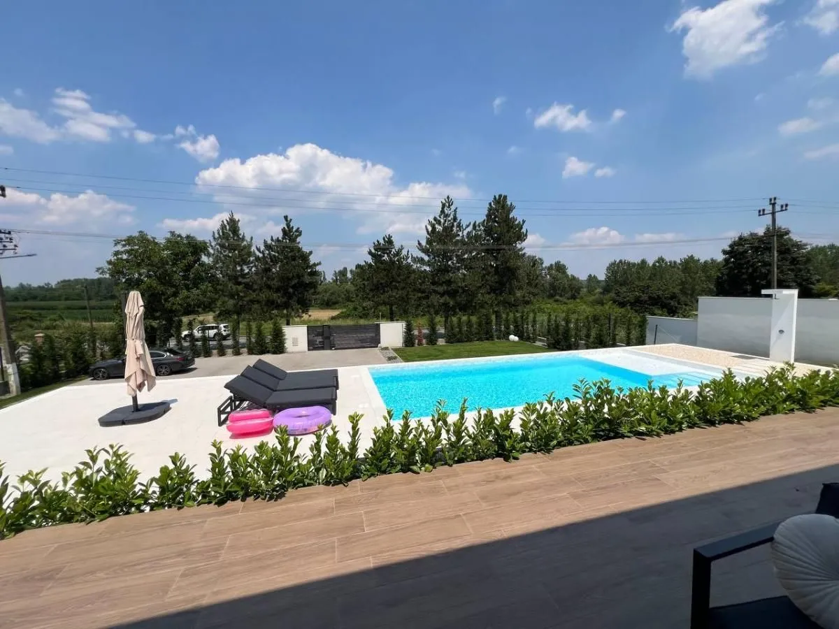Sale, house, 253m², Beočić, Rekovac
