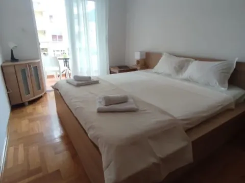 Rent, one bedroom apartment, 50m², Babilonija, Budva - image 6