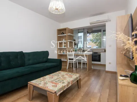 Rent, one bedroom apartment, 40m², Preko Morače, Podgorica - image 2