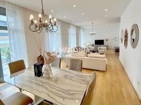 Rent, four bedroom apartment, 205m², Novi Beograd Blok 65, Novi Beograd Sve Podlokacije