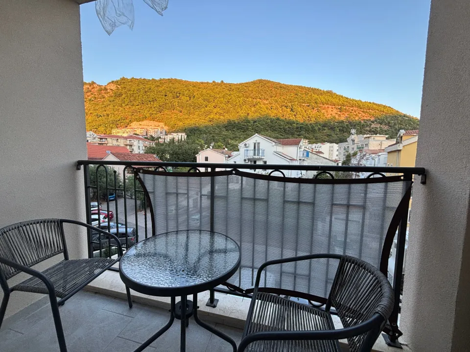 Prodaja, jednosoban stan, 35m², Adok, Budva