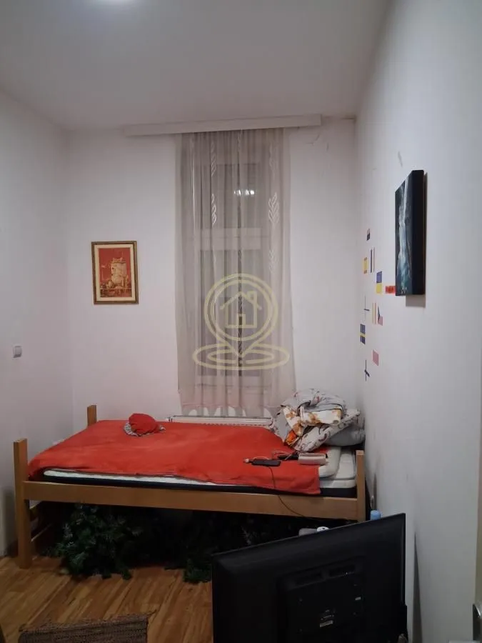 Prodaja, trosoban stan, 70m², Mala vaga, Kragujevac