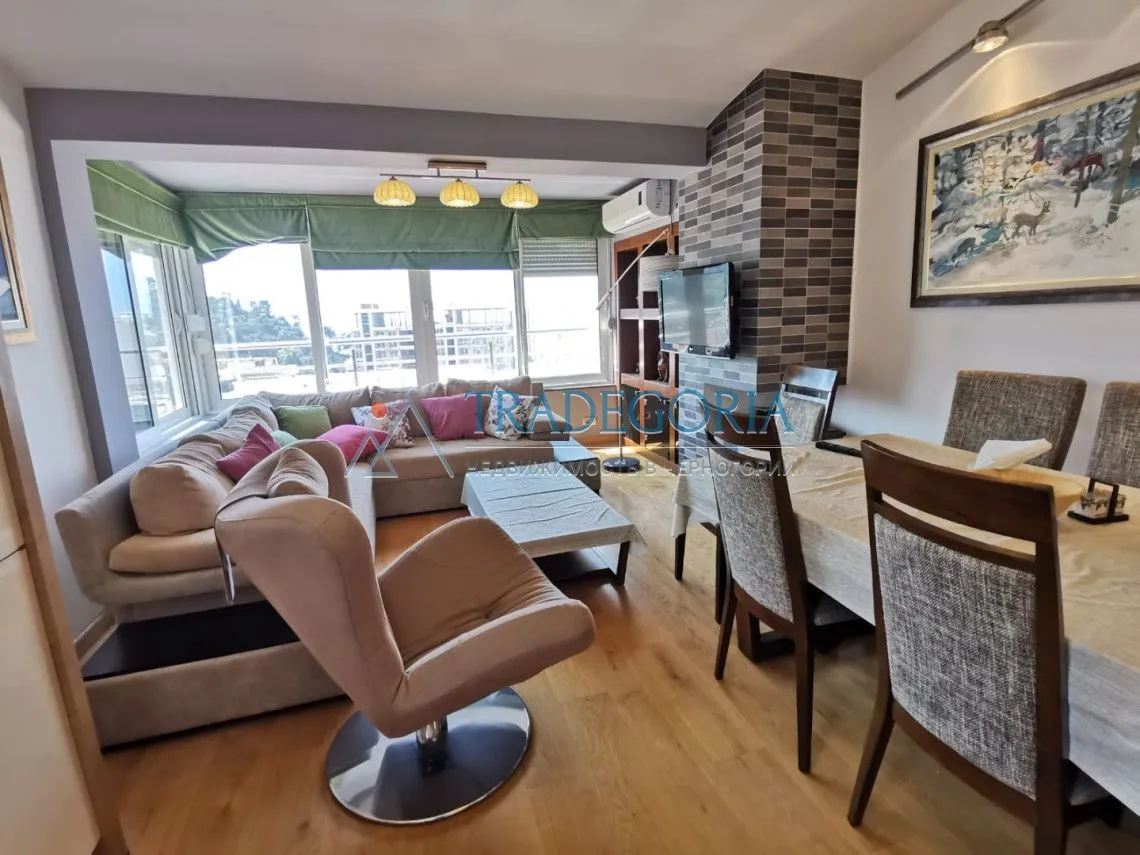 Prodaja, trosoban stan, 90m², Petrovac, Budva
