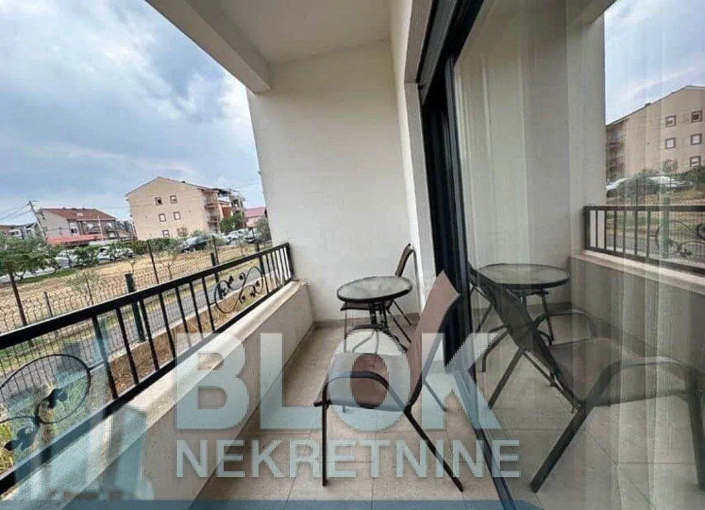 Izdavanje, dvosoban stan, 76m², Dalmatinska ulica, Podgorica