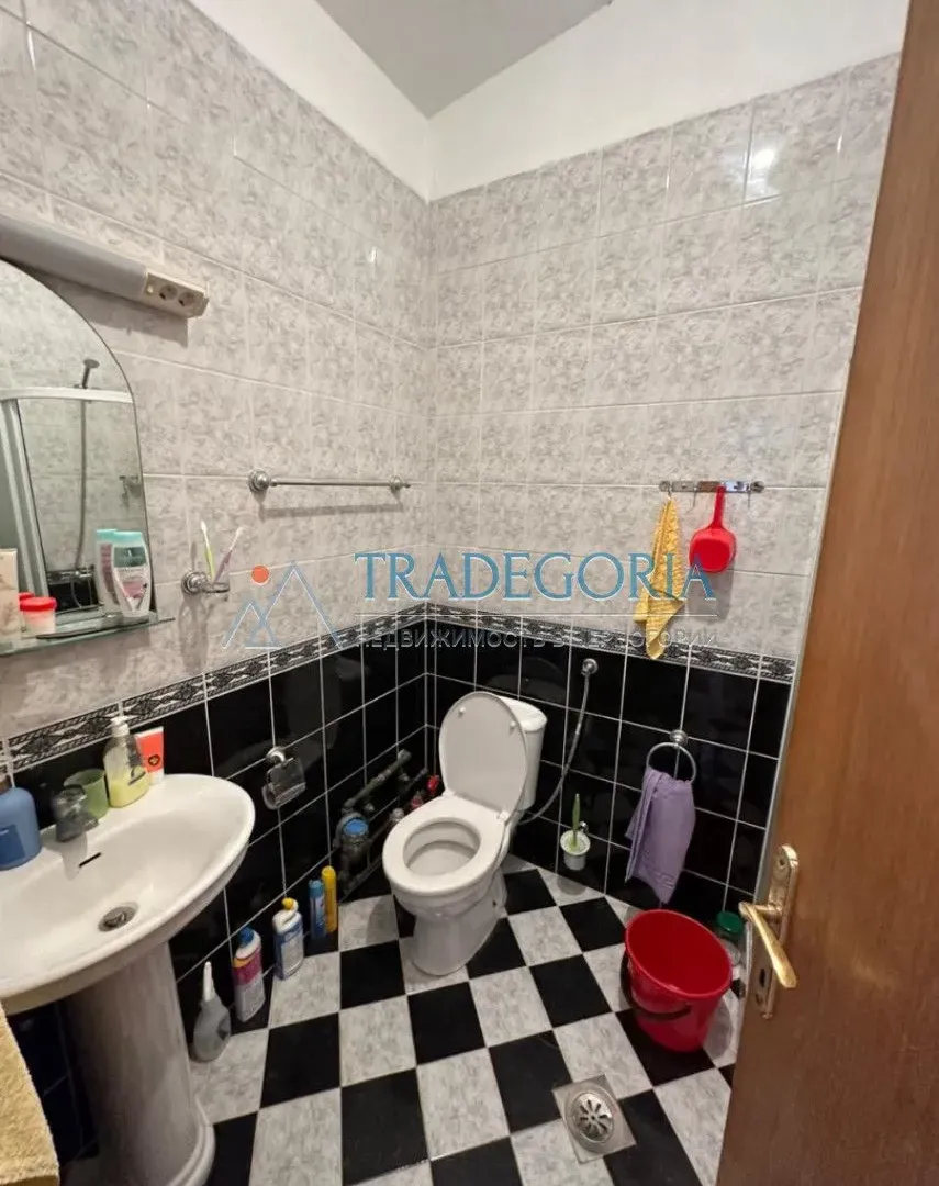 Prodaja, jednosoban stan, 56m², Stoliv, Kotor