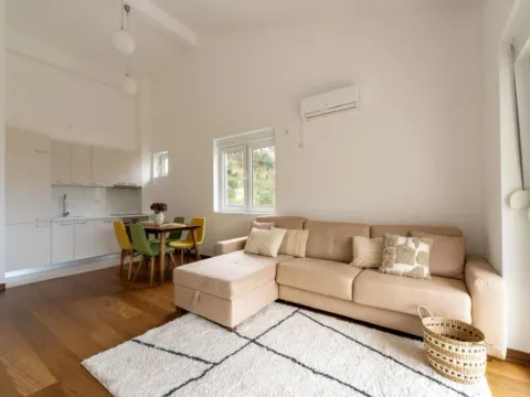 Prodaja, dvosoban stan, 60m², Pržno, Budva - image 10