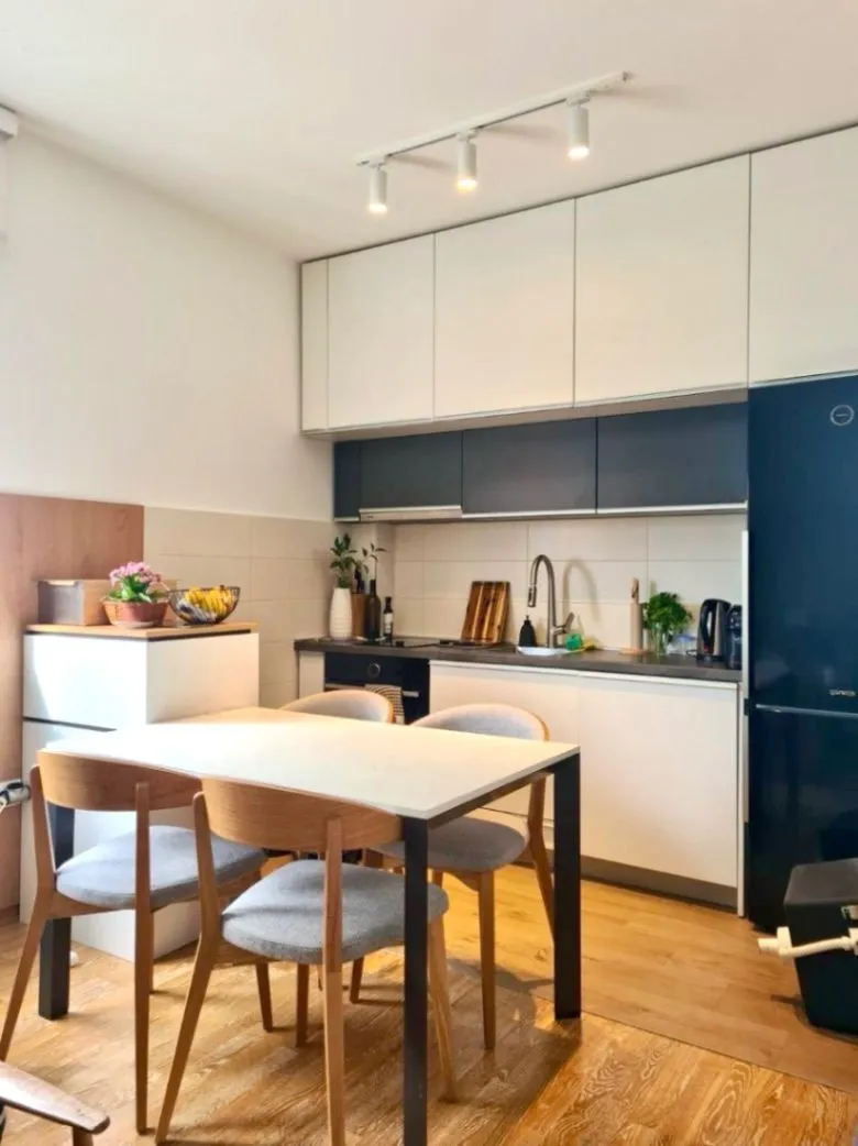 Izdavanje, jednosoban stan, 45m², Blok 9, Podgorica