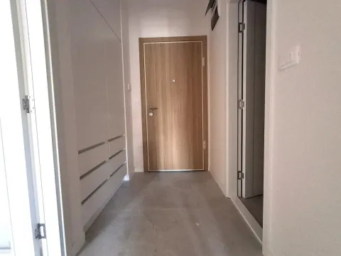 Rent, apartment, 59m², Central Point, Podgorica - image 4