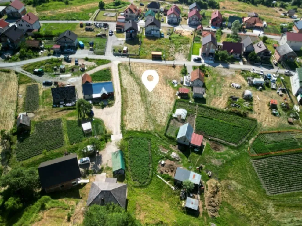 Prodaja, plac, 2000m², Centar, Kolašin