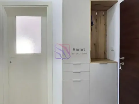 Prodaja, jednosoban stan, 46m², Stari Aerodrom, Podgorica - image 7