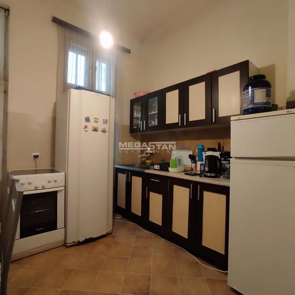 Sale, two bedroom apartment, 69m², Vračar Centar, Vračar Sve Podlokacije