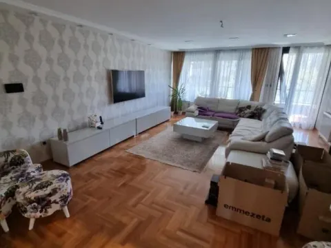 Prodaja, stan, 155m², Grbavica, Novi Sad Sve Podlokacije - image 1