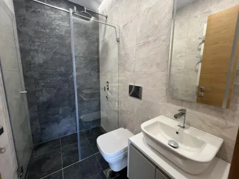 Prodaja, kuća, 181m², Sremska Kamenica, Petrovaradin - image 21