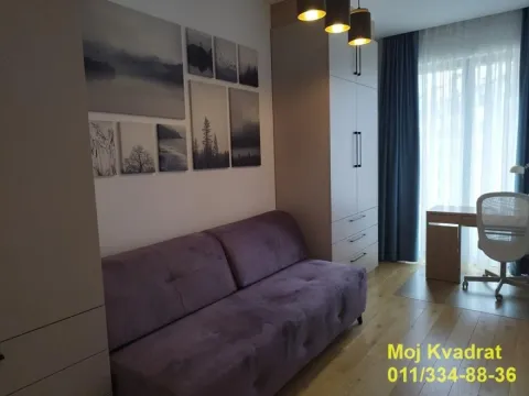 Izdavanje, trosoban stan, 81m², Stari Grad, Beograd - image 13