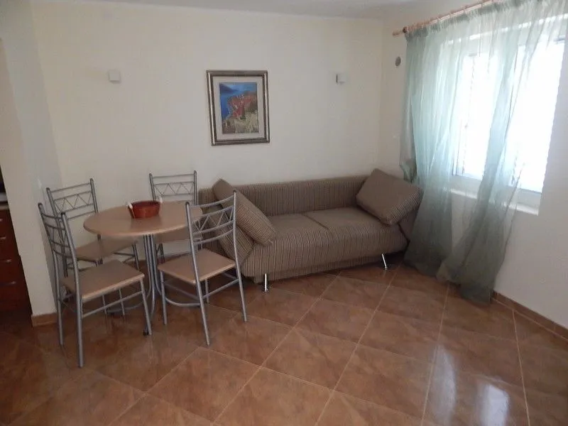 Sale, house, 400m², Dobrota, Kotor