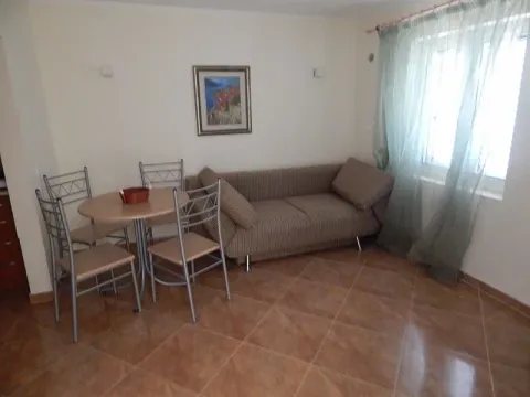 Sale, house, 400m², Dobrota, Kotor - image 12