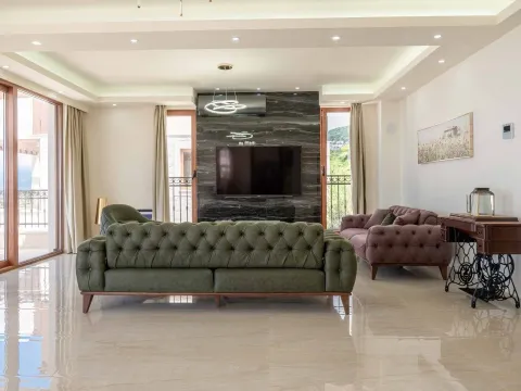 Sale, house, 335m², Blizikuće, Budva - image 11