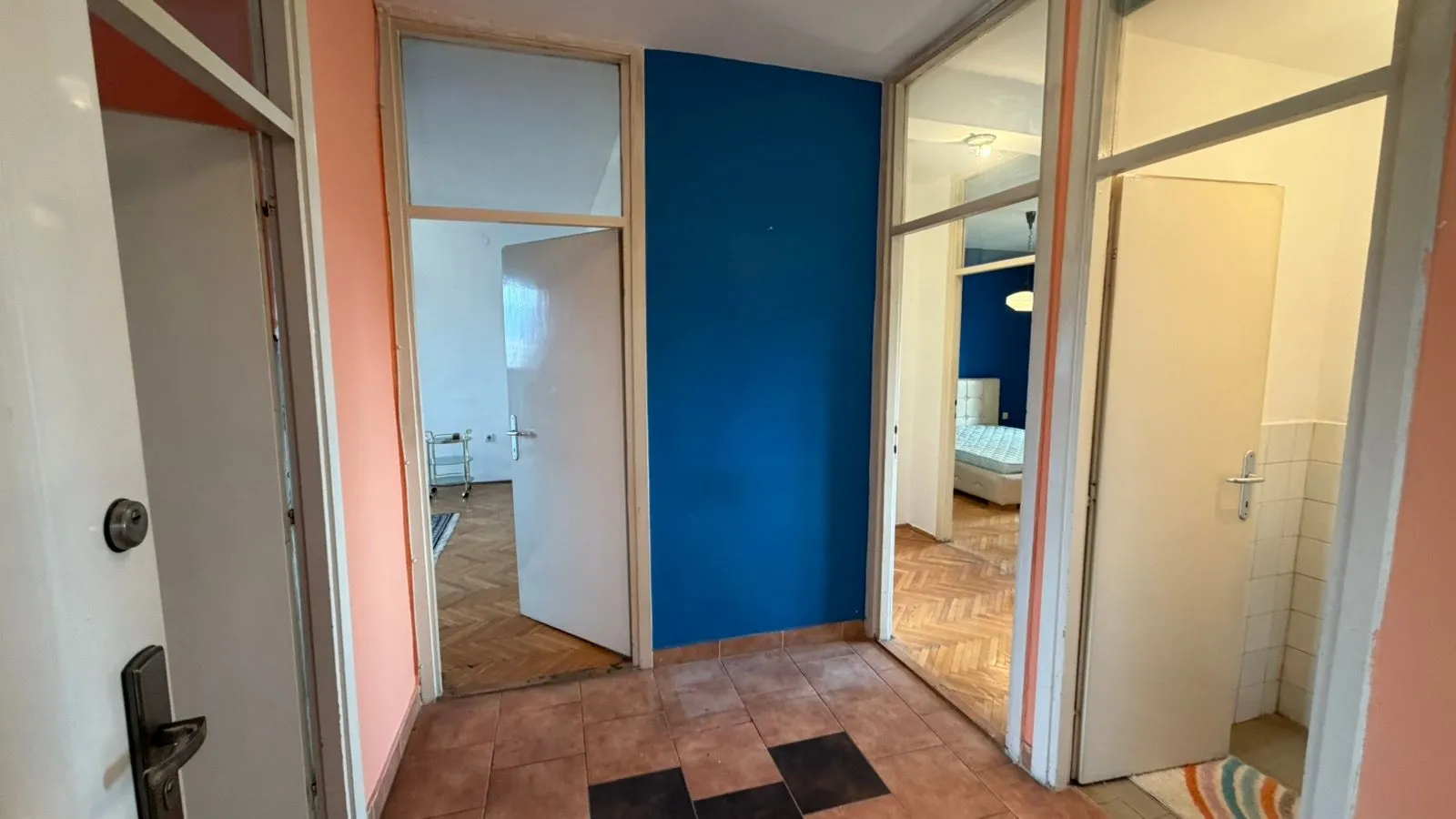 Prodaja, trosoban stan, 89m², Tuški Put, Podgorica