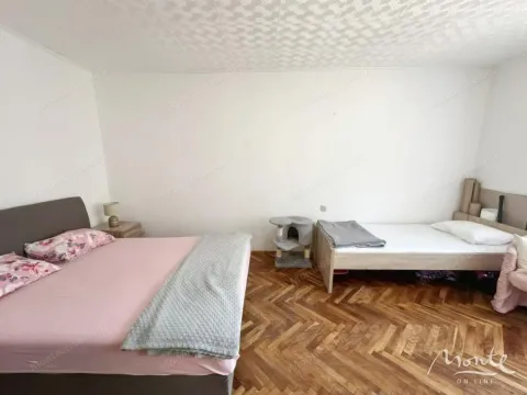 Sale, one bedroom apartment, 46m², Kotor, Crna Gora - image 6