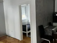 Izdavanje, jednosoban stan, 40m², Centar, Novi Sad - image 4