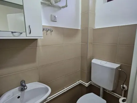 Prodaja, poslovni prostor, 20m², Centar, Kragujevac - image 4