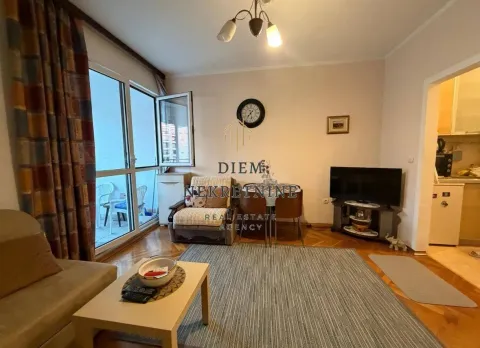Rent, studio apartment, 27m², Centar, Bar - image 5
