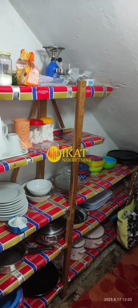 Sale, house, 250m², Arilje, Srbija