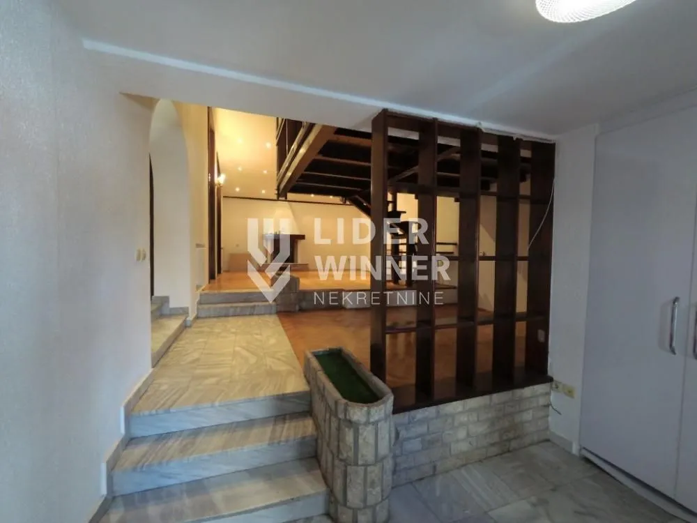 Rent, house, 157m², Lekino Brdo, Voždovac Sve Podlokacije
