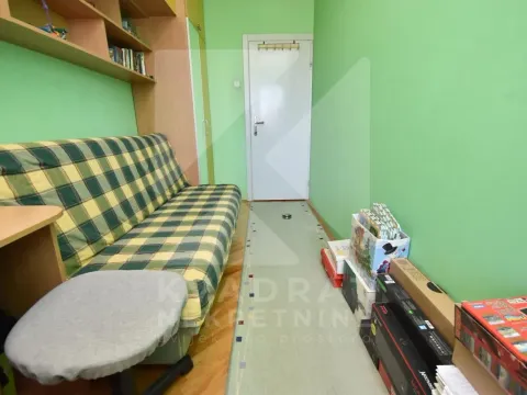 Prodaja, četvorosoban stan, 92m², Lepa Kata, Podgorica - image 9