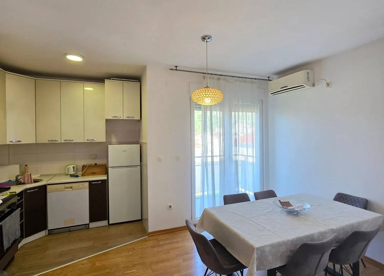 Izdavanje, jednosoban stan, 62m², Dalmatinska ulica, Podgorica