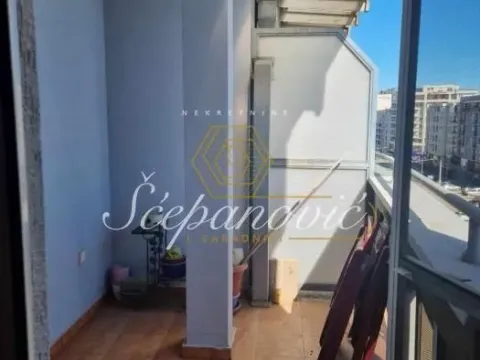 Prodaja, trosoban stan, 79m², Bulevar Evrope, Novi Sad Sve Podlokacije - image 3