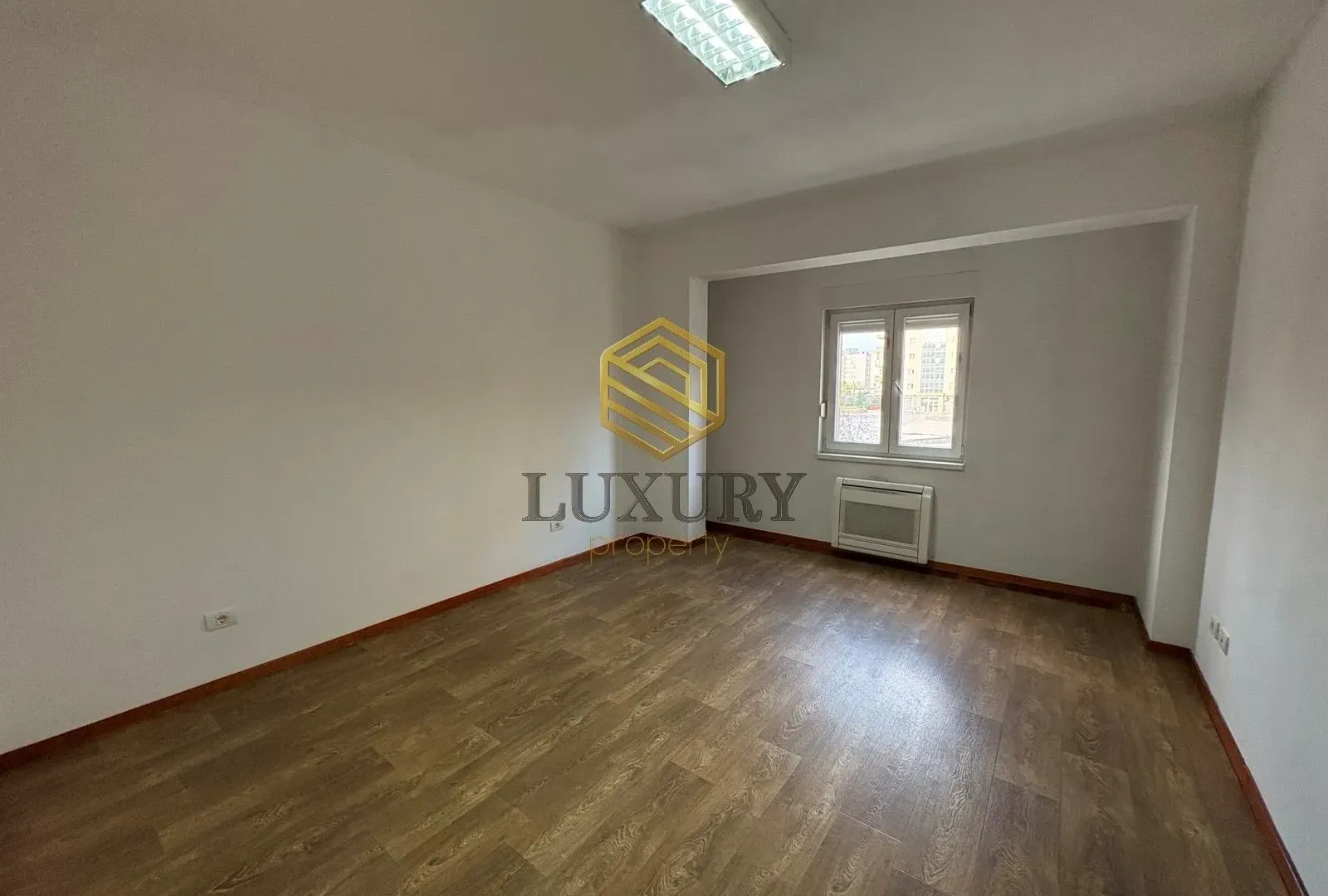 Rent, three bedroom apartment, 110m², City Kvart, Podgorica