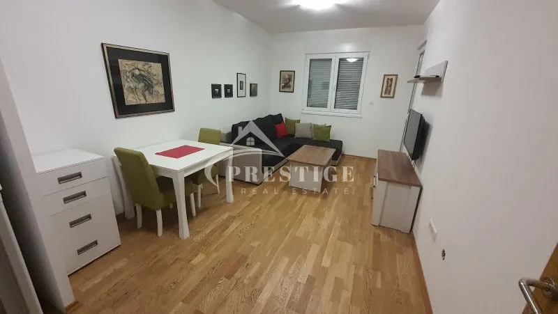 Izdavanje, jednosoban stan, 41m², Preko Morače, Podgorica