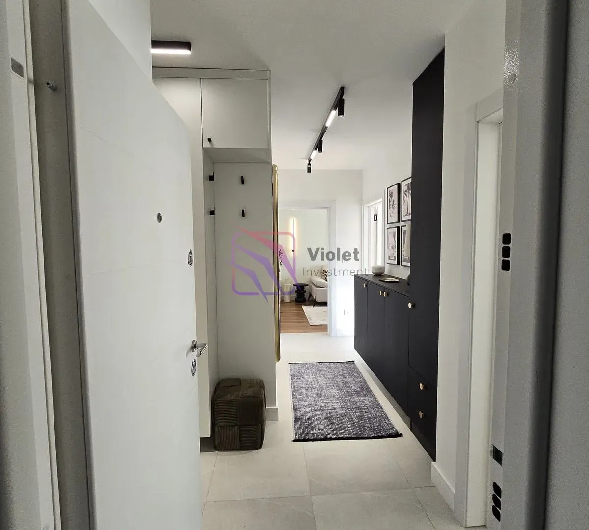 Prodaja, dvosoban stan, 72m², Centar, Tivat