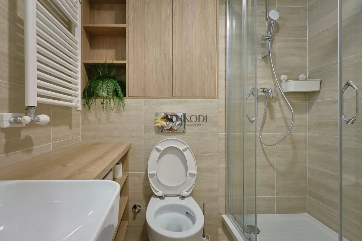 Izdavanje, jednosoban stan, 35m², Novi Beograd Blok 65, Novi Beograd Sve Podlokacije