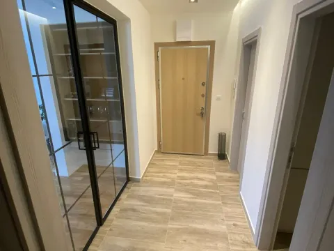 Rent, two bedroom apartment, 100m², Zabjelo, Podgorica - image 5