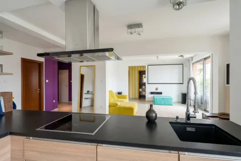 Prodaja, stan, 111m², Bečići, Budva - image 8