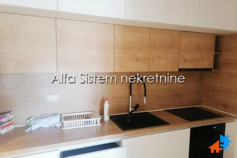 Izdavanje, trosoban stan, 69m², Sarajevska, Beograd